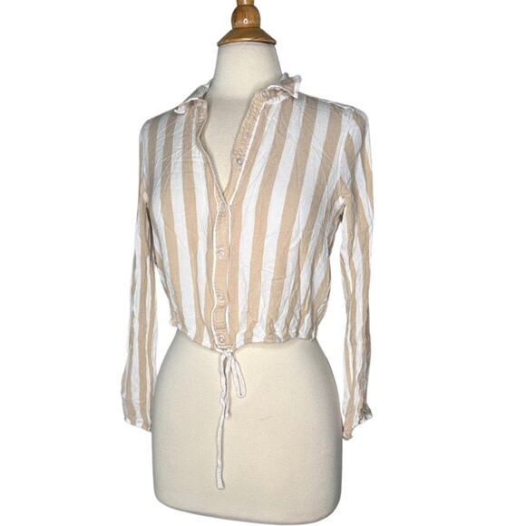 Hollister Striped Tan and White Women's Top Button Front Crop Top Lightweight - Picture 1 of 10